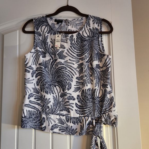 Talbots Tops - NWT Talbots sleeveless top with tie at hem